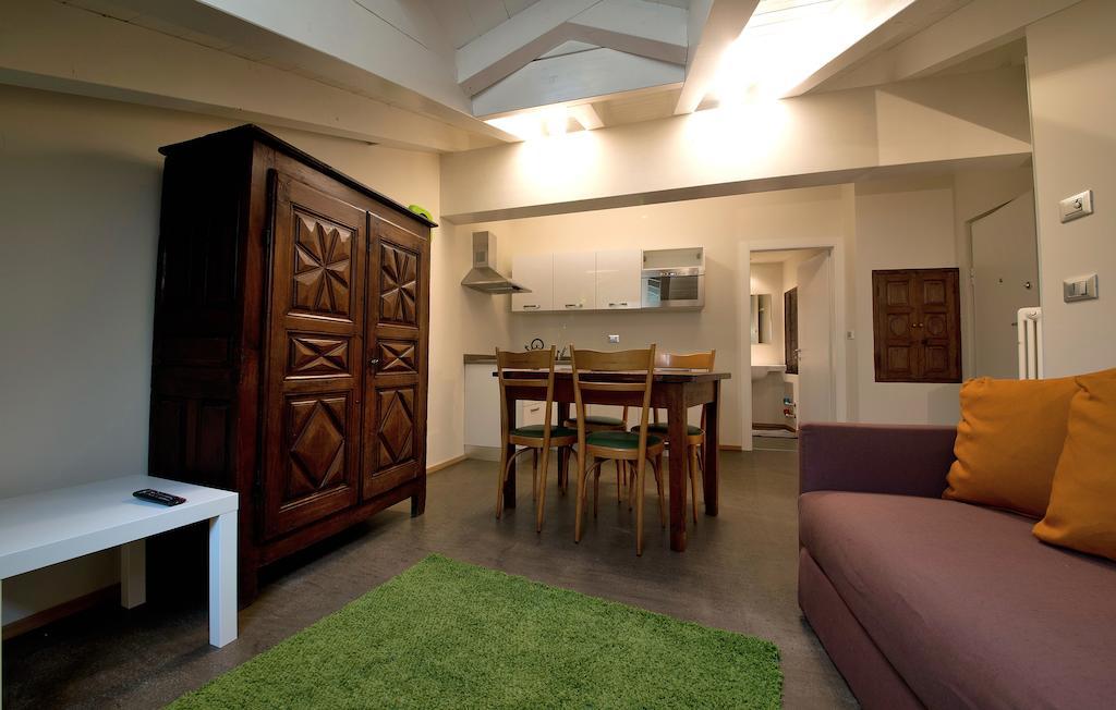 Apartements Coeur De Ville Аоста Номер фото