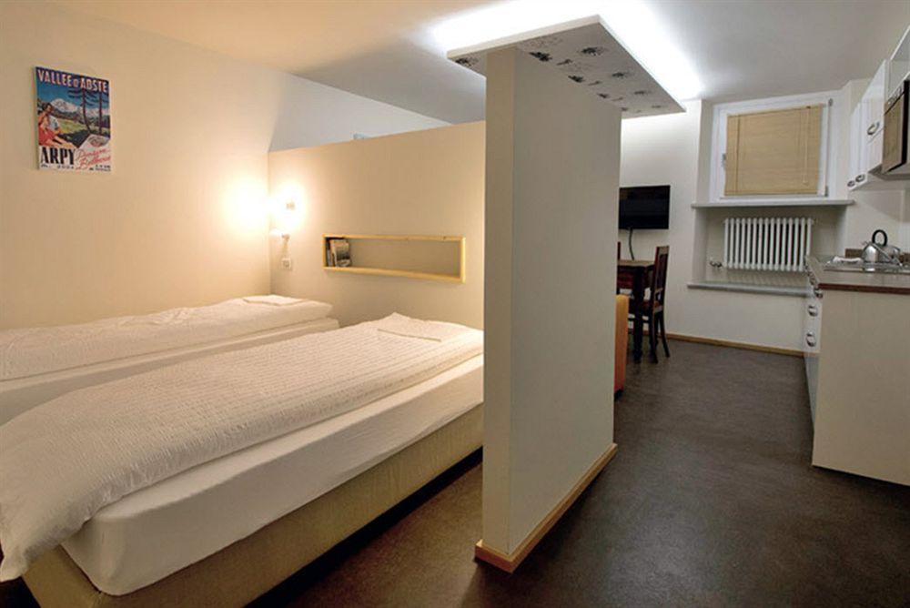Apartements Coeur De Ville Аоста Екстер'єр фото