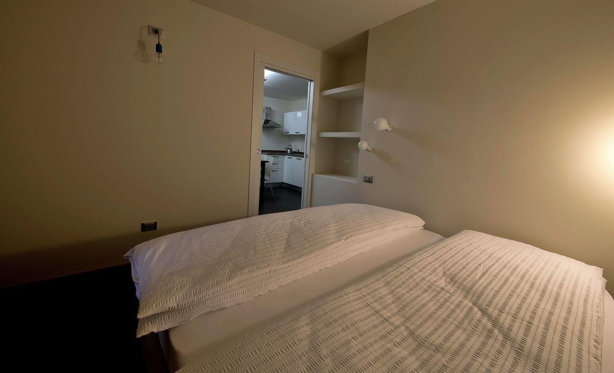 Apartements Coeur De Ville Аоста Екстер'єр фото